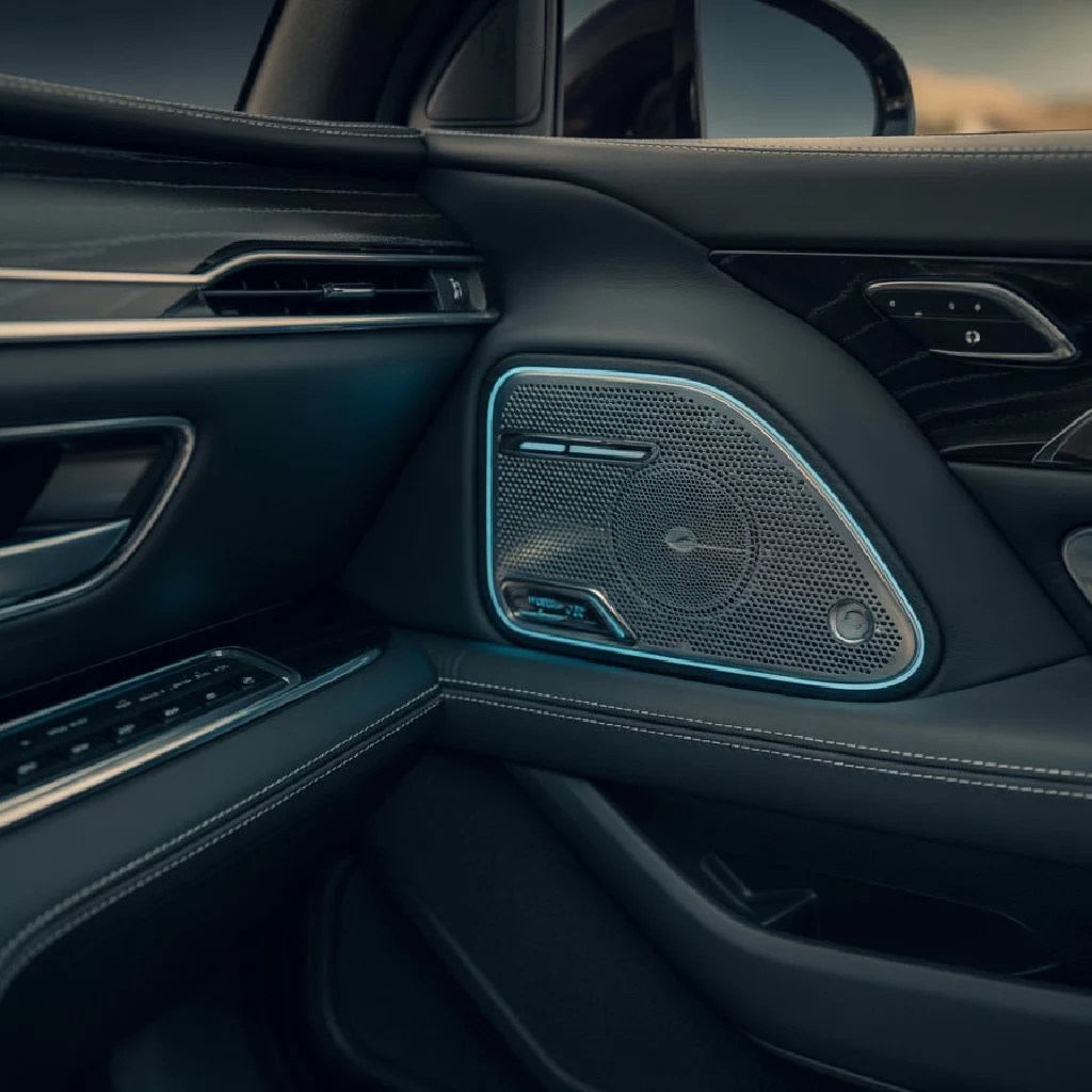 Car-Audio-Installation-Dubai