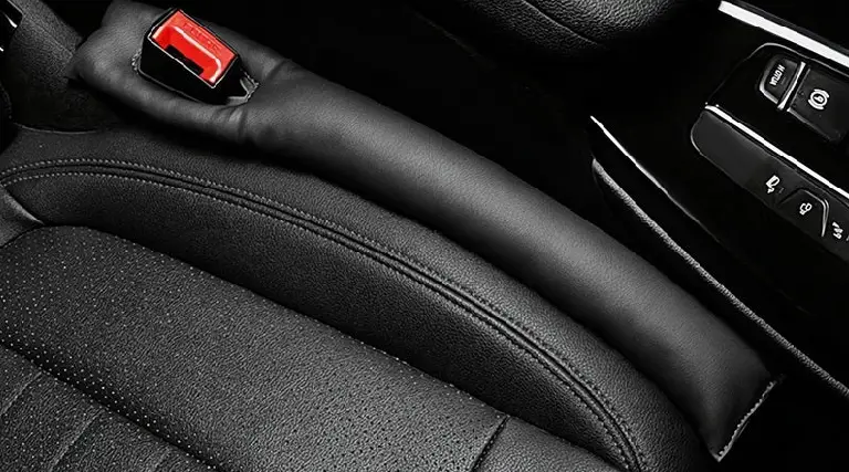 Best leather car seat covers in Dubai black premium finish with custom leather car seats Dubai and professional car seat cover installation Dubai by Blackfeather