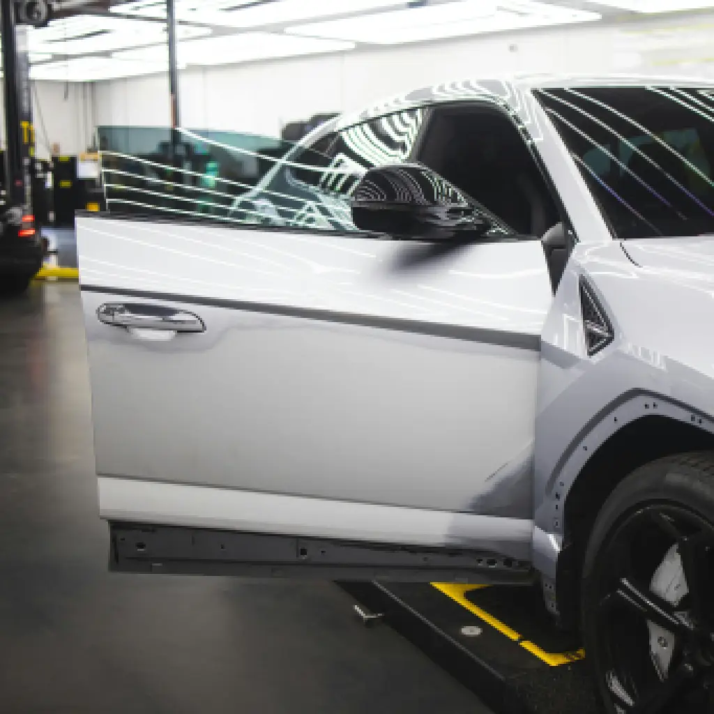The Ultimate Guide to Car Window Tinting in UAE